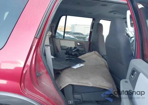 2005 Ford Expedition Nbx/Xlt from USA, damaged, VIN 1FMPU16565LA40337